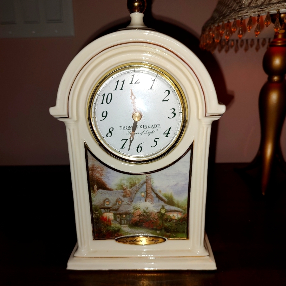 Thomas Kinkade Vintage Sweetheart Cottage Clock with Landscape Decor
